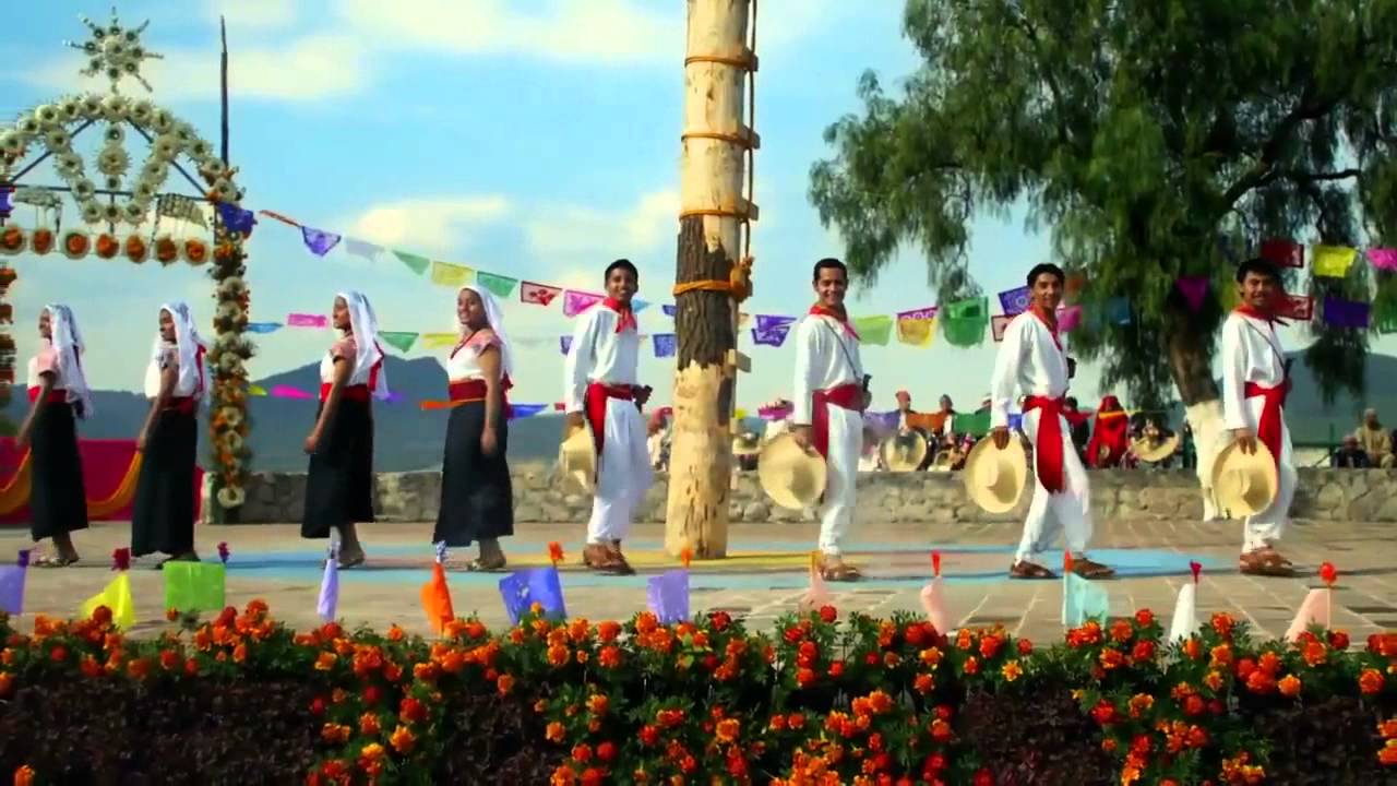 XOCHIPITZAHUATL