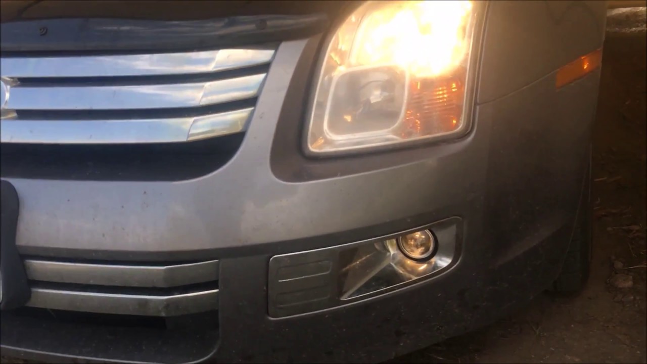 Ford Fusion 2006–2009 годов выпуска. Как заменить противотуманные фары