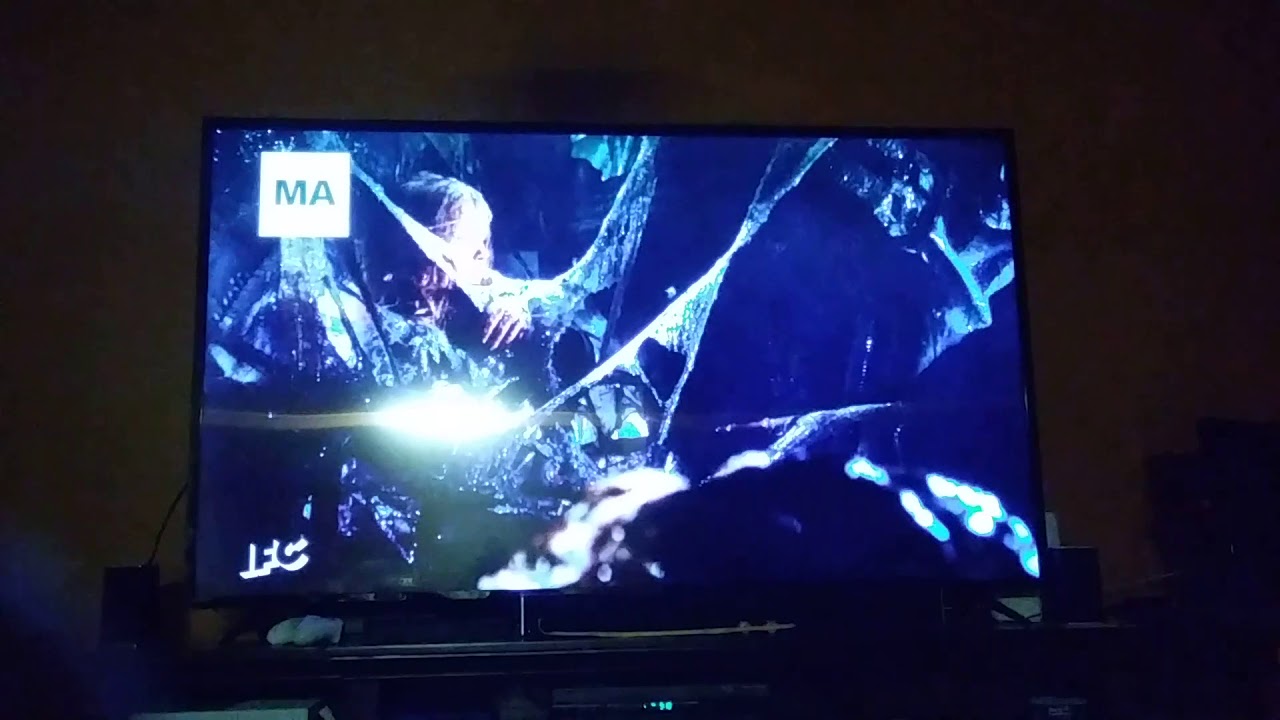 Ripley saves newt. #Aliens