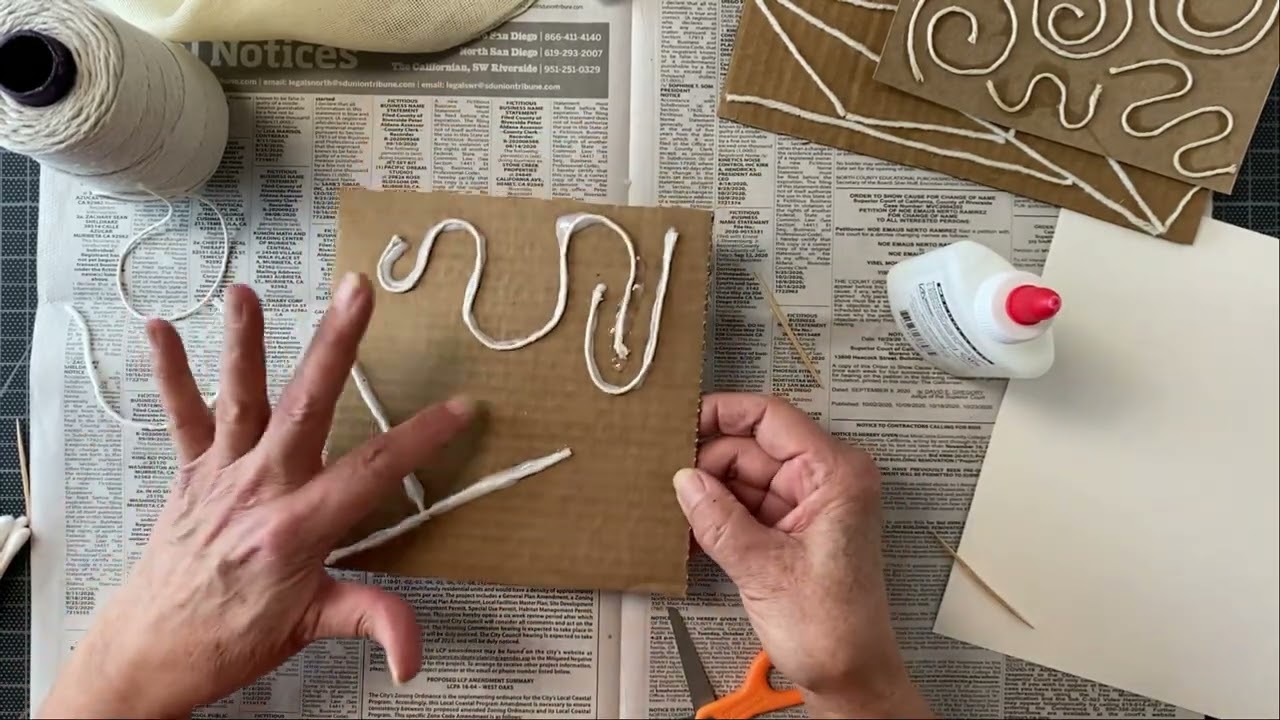 Урок по созданию текстурных произведений искусства — трехмерные рисунки из марли и ниток.