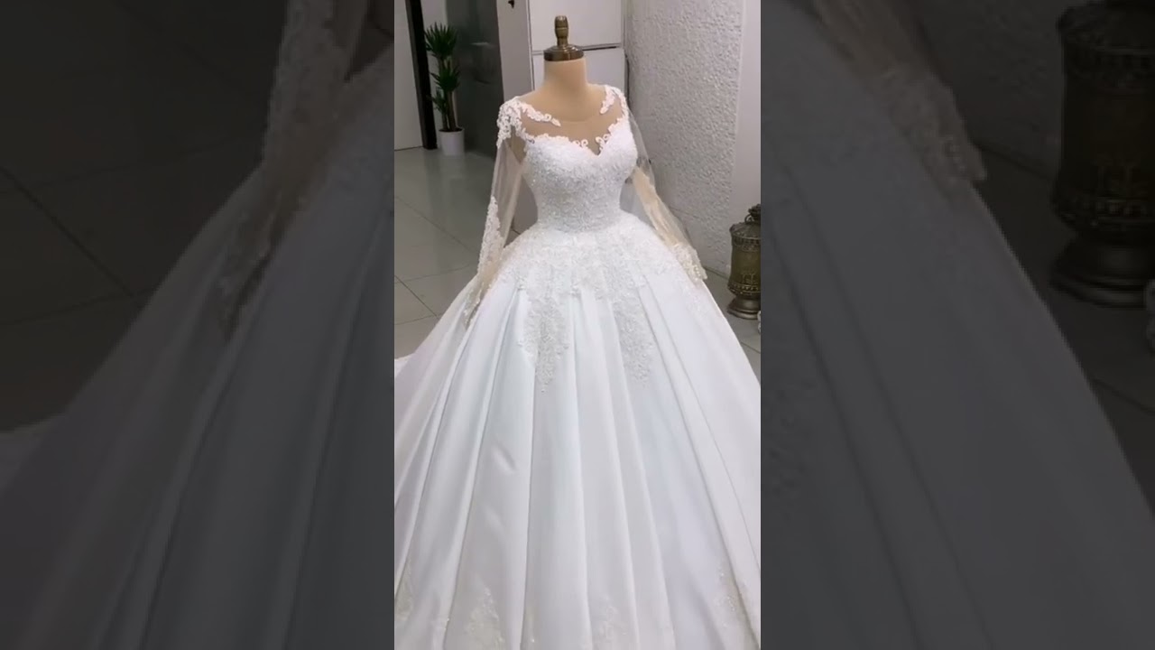 Robes de mari&eacute;e haut de gamme. #mariage #weddingdress