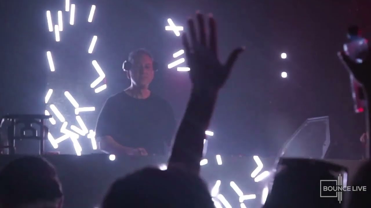 Bounce Live - Blueprint presents Dubfire at OAF