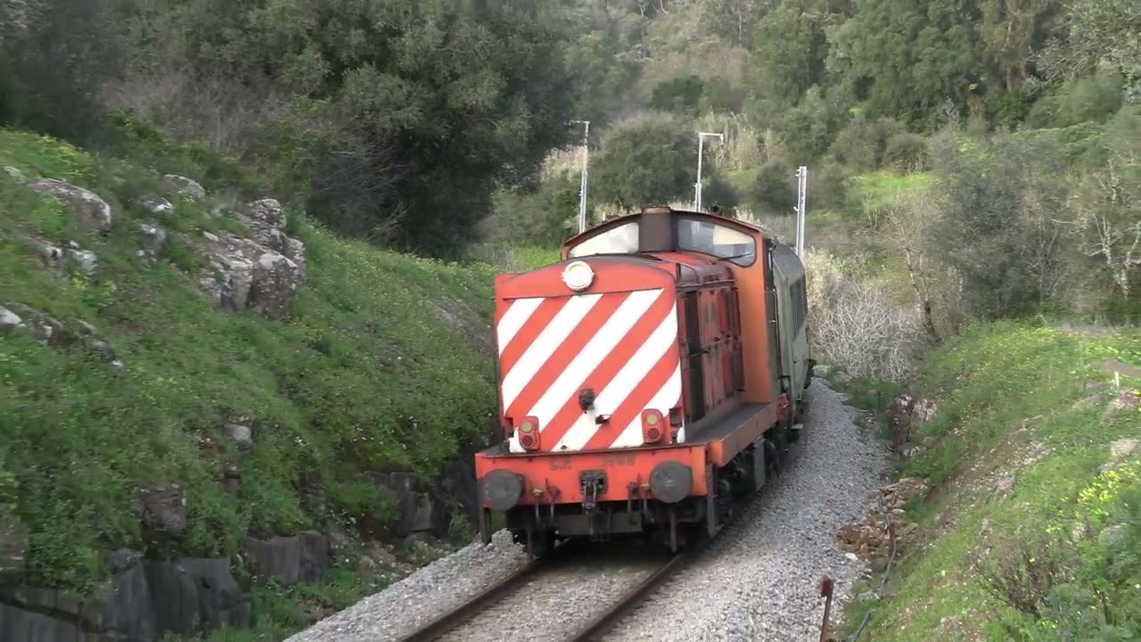 CP 1408 regressa à Linha do Oeste e de Sintra com comboio de formação de maquinistas - 30 Jan 2024