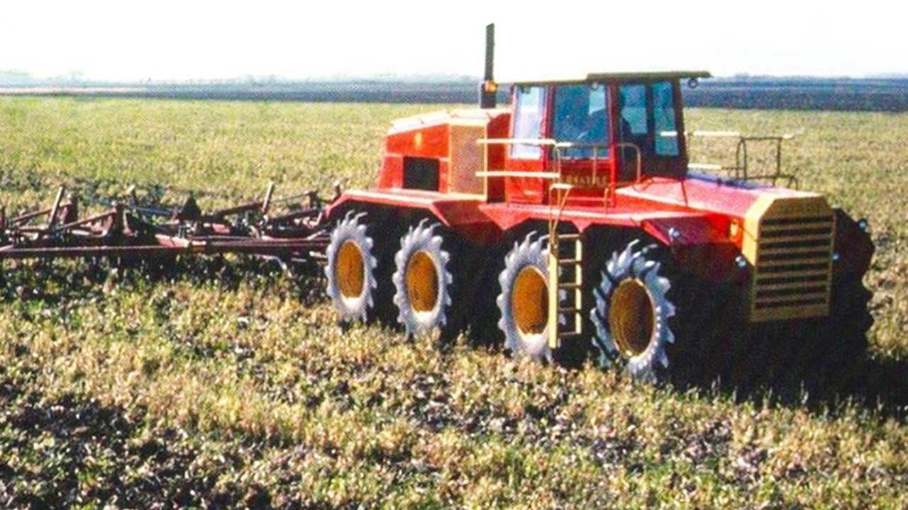 Versatile 1080 Big Roy - Kanadyjski ciągnik kolos, któremu nie wyszło