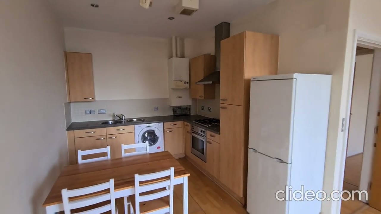 Lot 69: 8 Arch View Crescent, Liverpool, Merseyside, L1 7BA