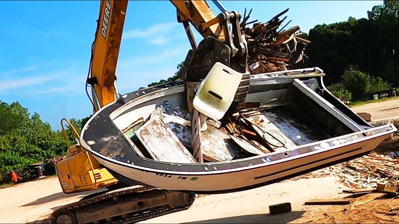 My Fishing Boat Got CRUSHED! - Why?