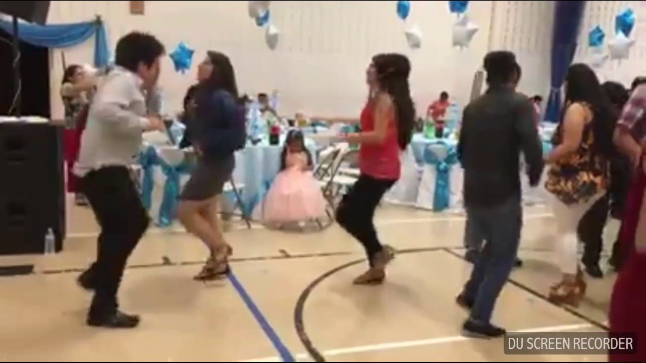 EL QUEN SABE BAILAR SALAY ASI SE VUELVEN LOCOS