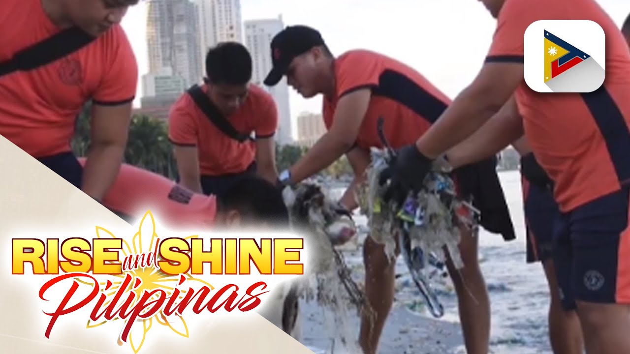 GOVERNMENT AT WORK | PCG, nagkasa ng cleanup drive sa Manila Bay