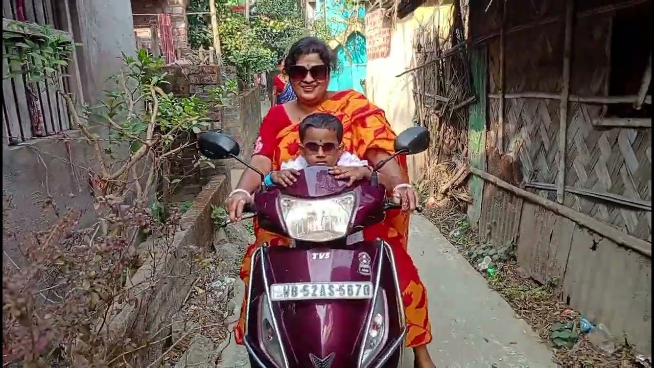 মেয়ের সরস্বতী পুজো কেমন কাটলো দেখো 😊
