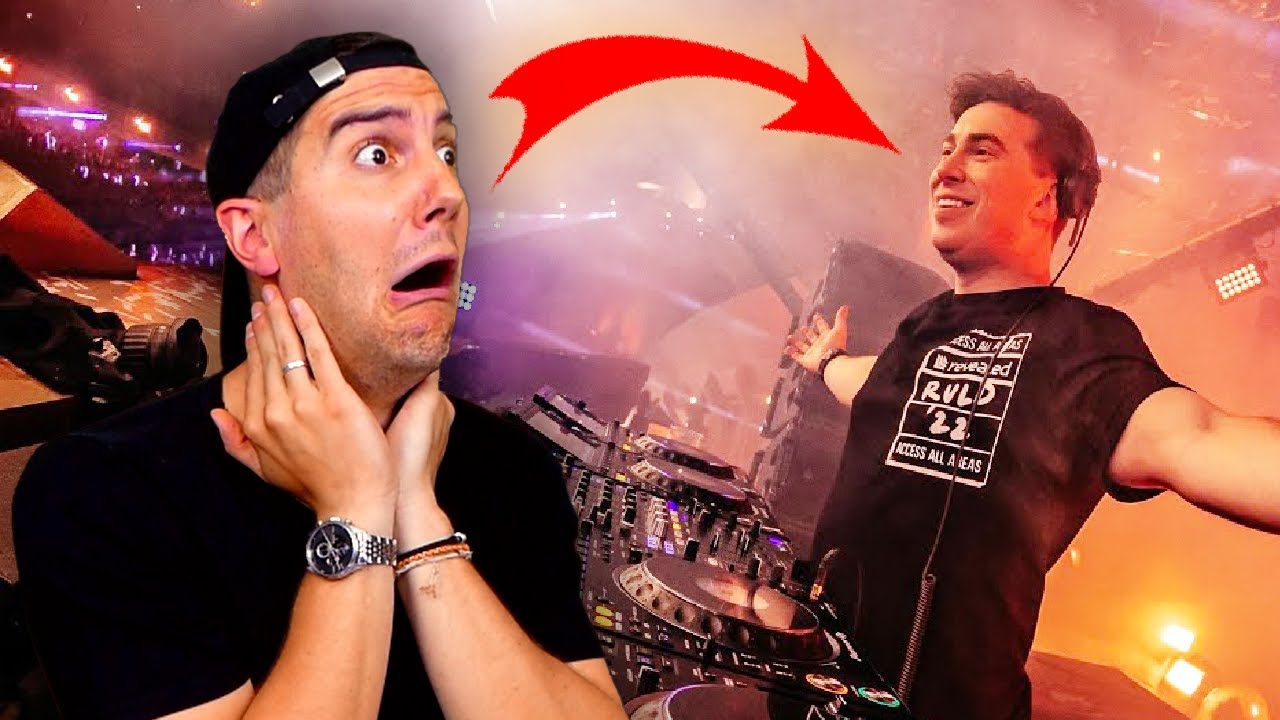 HARDWELL A PÉTÉ UN CABLE À TOMORROWLAND ! (la fin du set est incroyable)