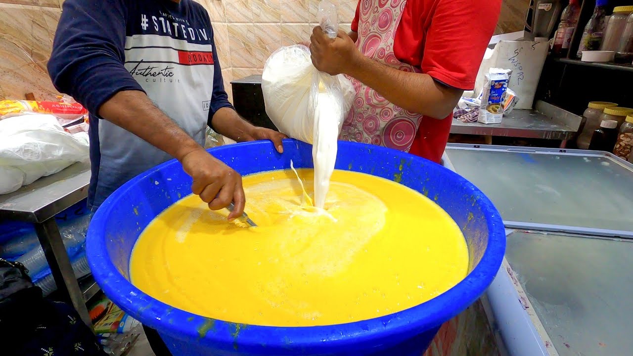 5000 Glass Shakes selling Daily |Milan Juice Centre | Charminar Hyderabad India