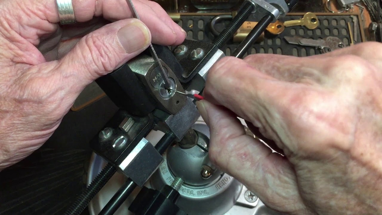 (251) #200chrisgiveaway - Mako 128 Picked - Gutted in video (250)