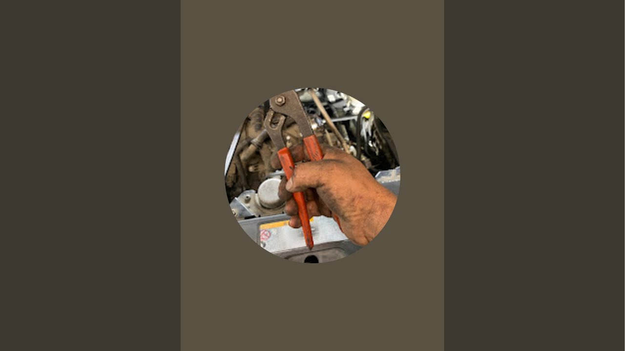 Live........Como remover e instalar un amortiguador/ how to removed and installed a strut assembly..