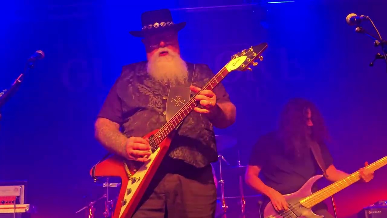 Gunsmoke Brothers Band - I'm on track - Live au Crossroad
