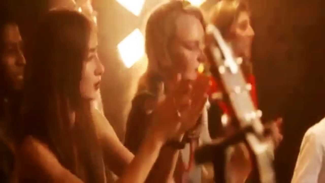 Tinariwen ~ Toumast Tincha ~ (Live@Nova session 14.05.2014)