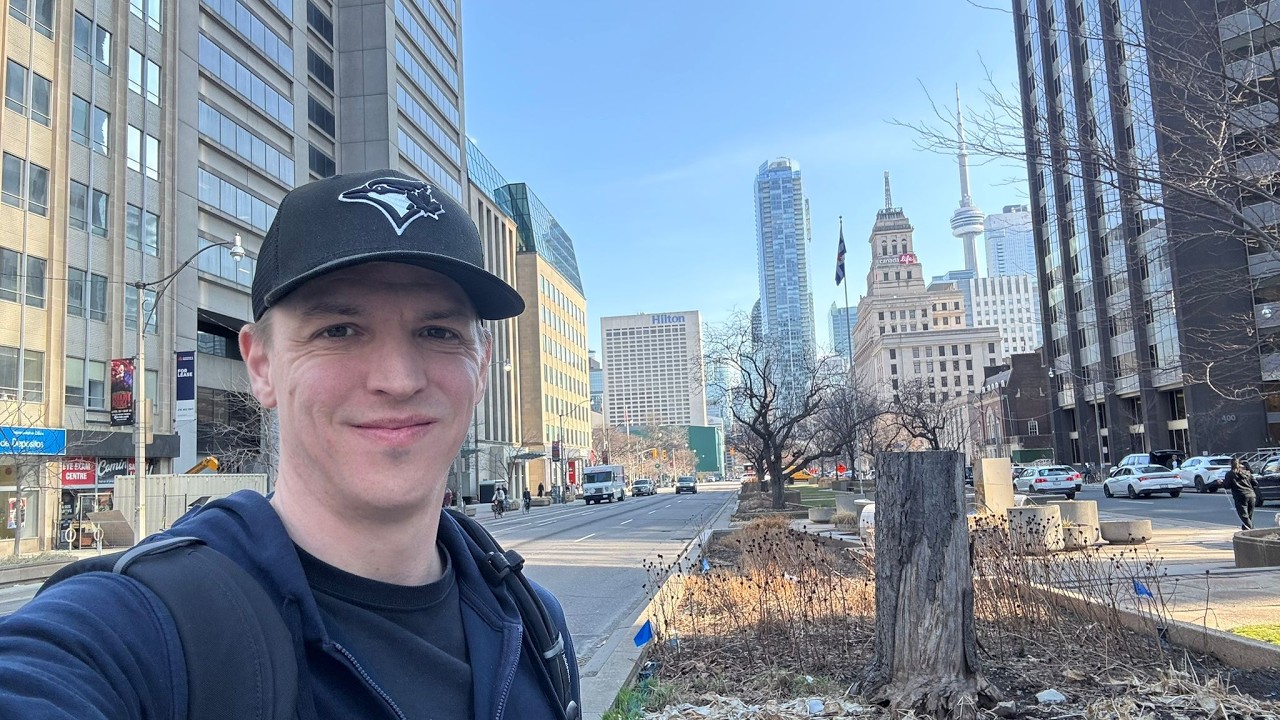 Toronto LIVE: Amazing Weather at Last! Downtown into the East Side