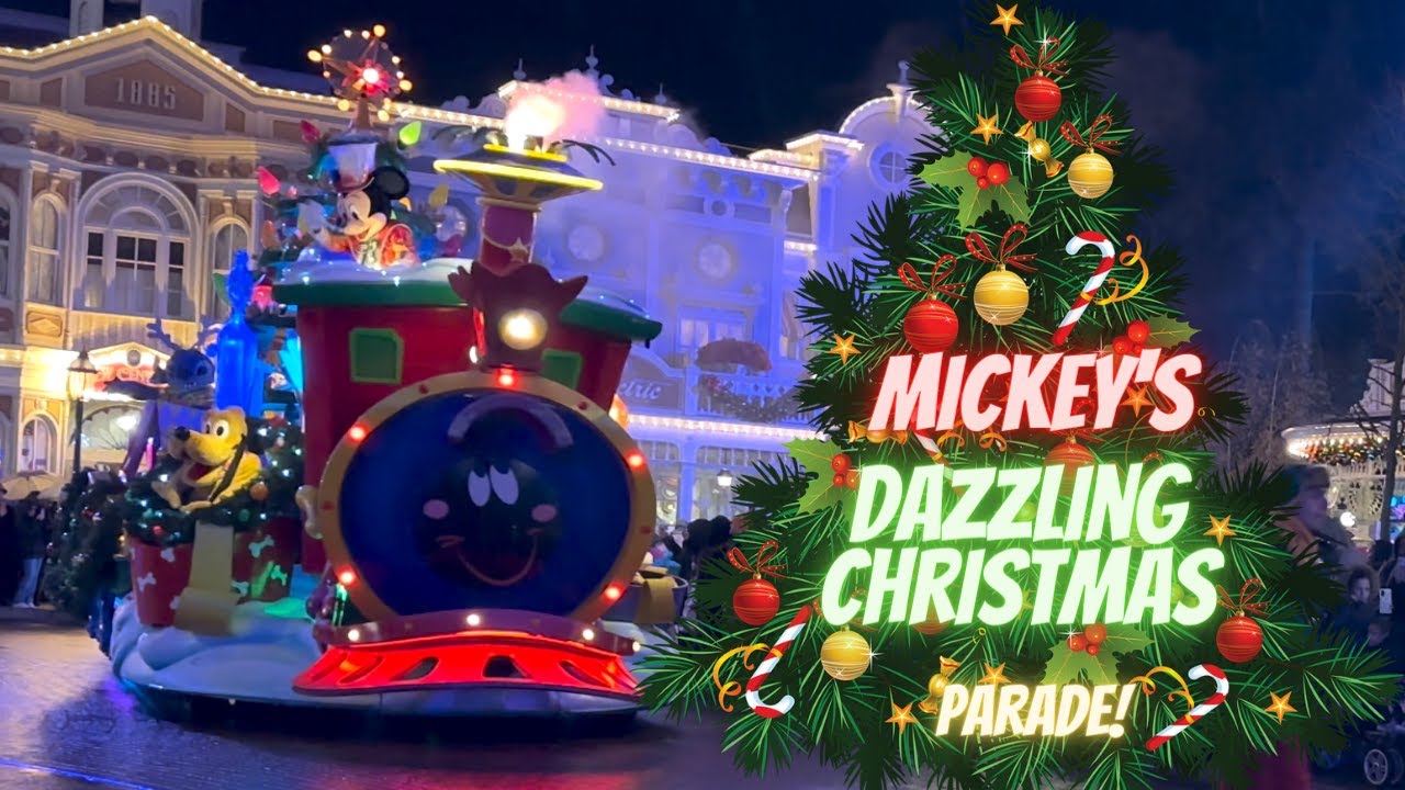 Mickey's Dazzling Christmas Parade 2022 | Disneyland Paris | Paris France