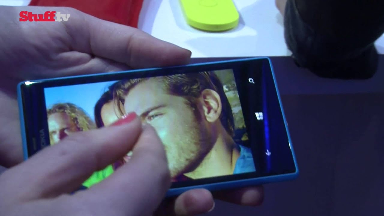 Nokia Lumia 720 first look video review - MWC 2013