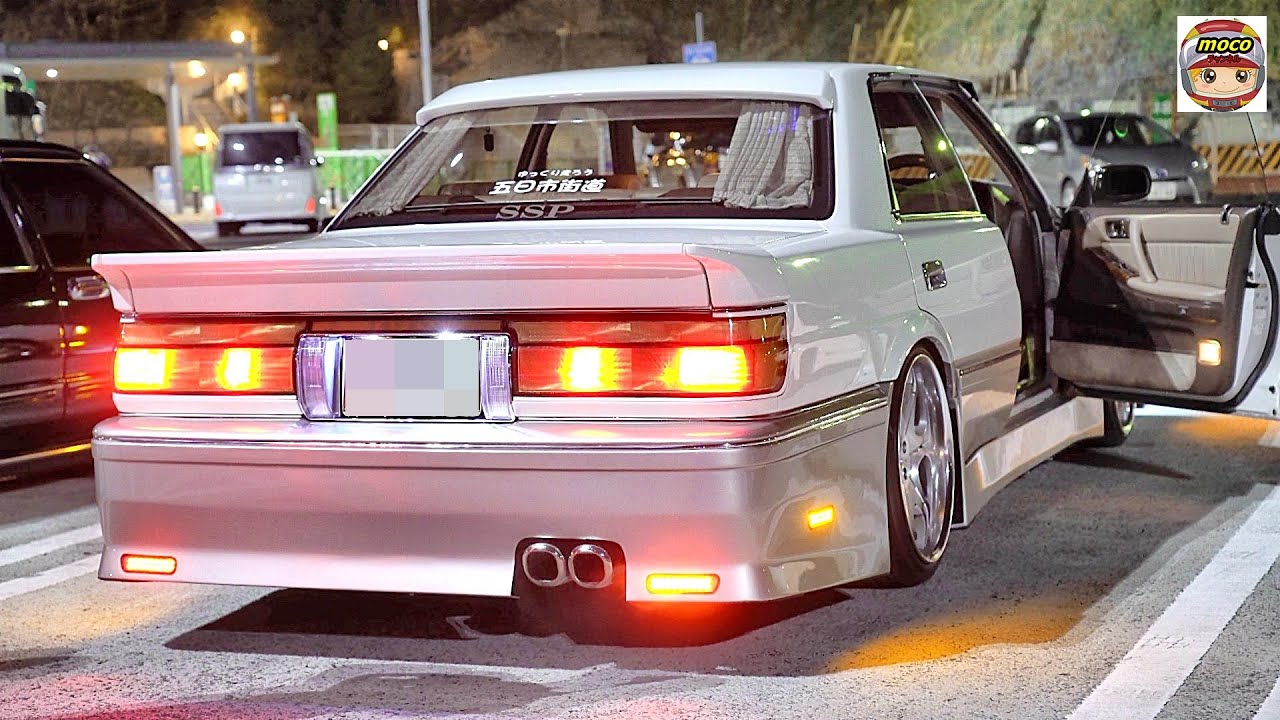 街道ﾚｰｻｰ VIPカー  爆音で大盛り上がり  　New year night 2023
