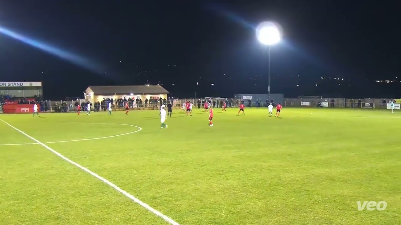 Гол Луи Чорлтона в ворота Силсдена | Брэдфорд (Парк Авеню)