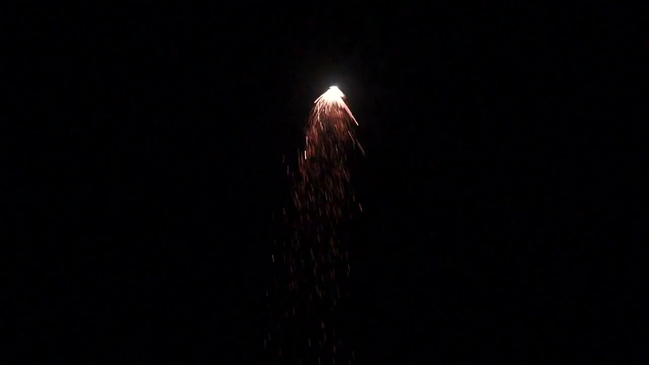 WHISTLING AIRPLANE Fireworks SP-W522A Happy Family Fireworks #fireworks #fireworks
