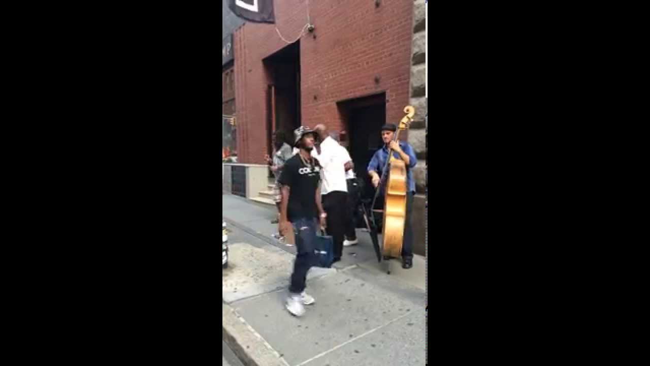 Sidewalk Doo Wop - New York City