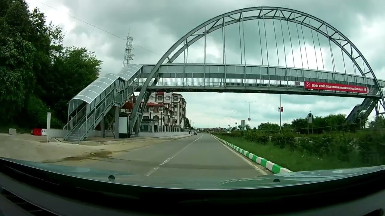 Rize İyidere Merkez-Sarayköy Eski Sahil Yolu Geçişi. Yine Hava Kapalı;)