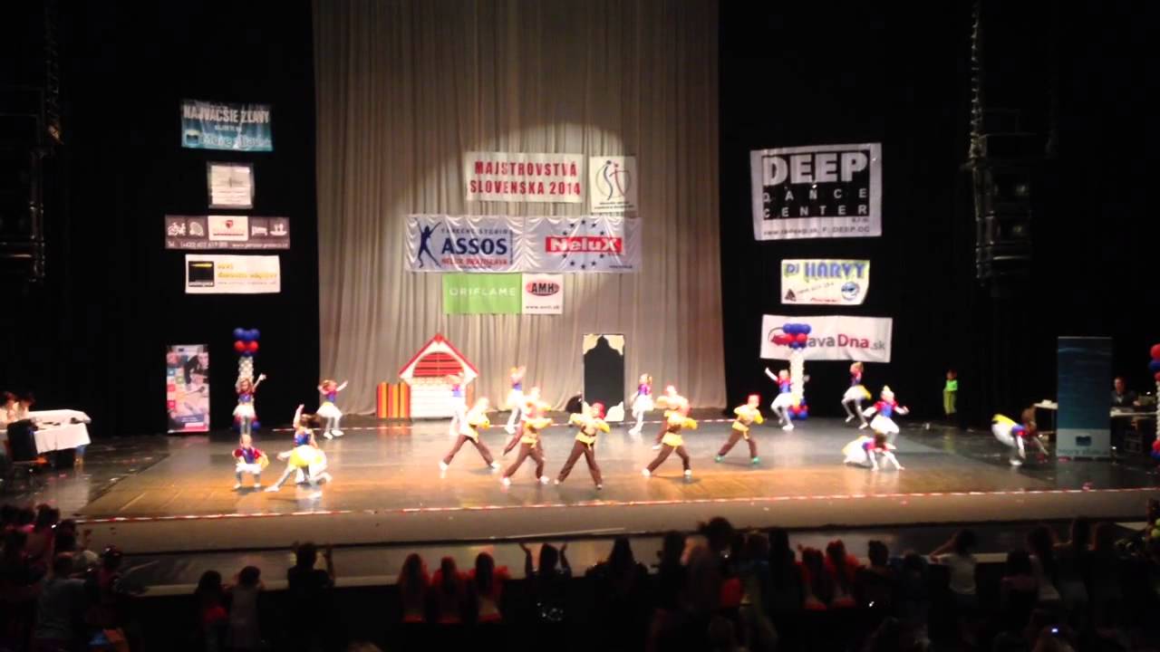 ASSOS NELUX - Street dance show formacia - SNEHULIENKA A 7 TRPASLIKOV - Majstrovstva Slovenska 2014