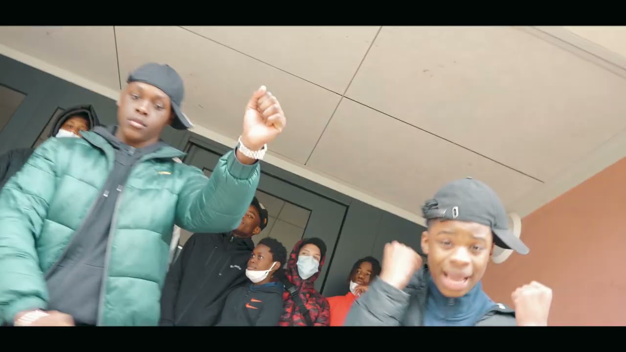 V7 Squad - Mapessa (Clip Officiel)