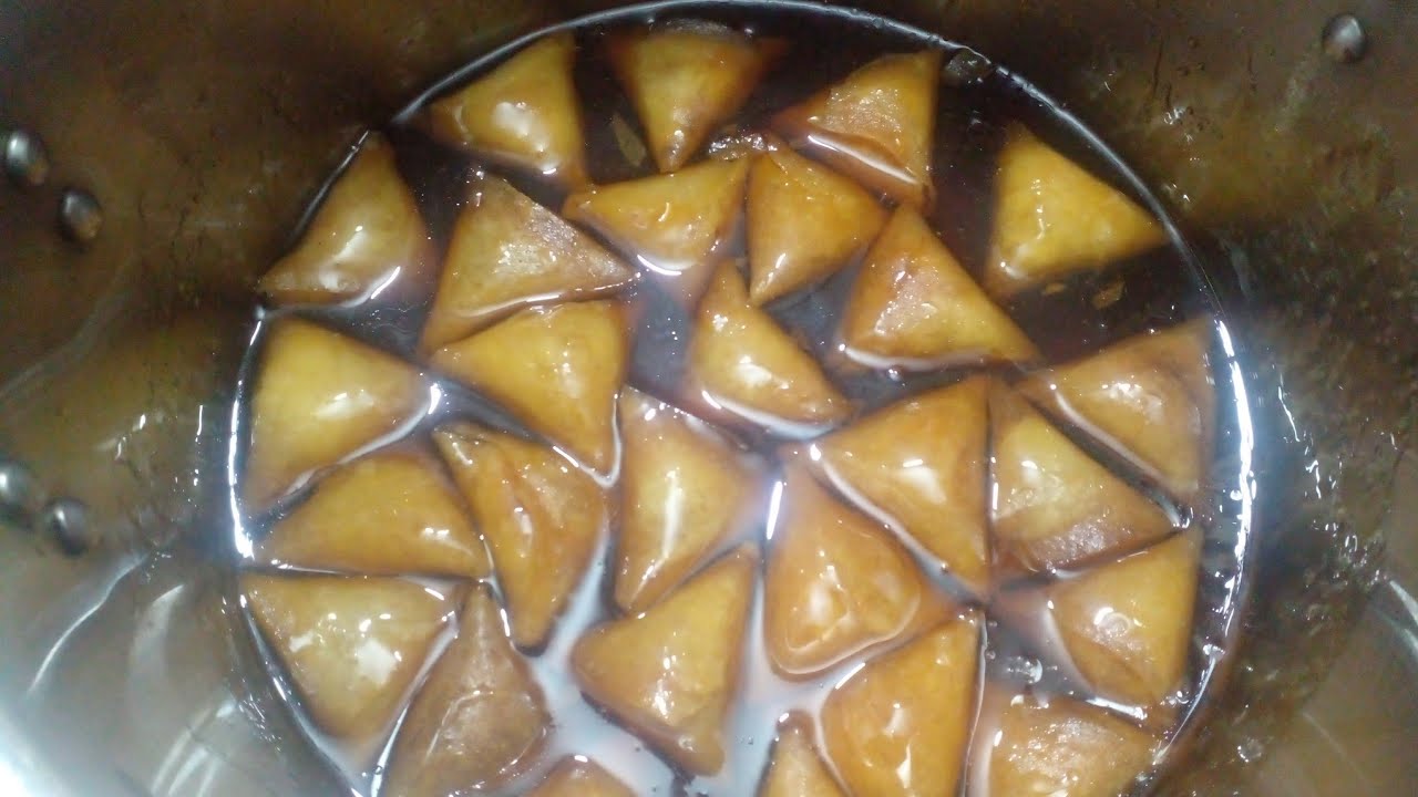 بريوات باللوز واعرين