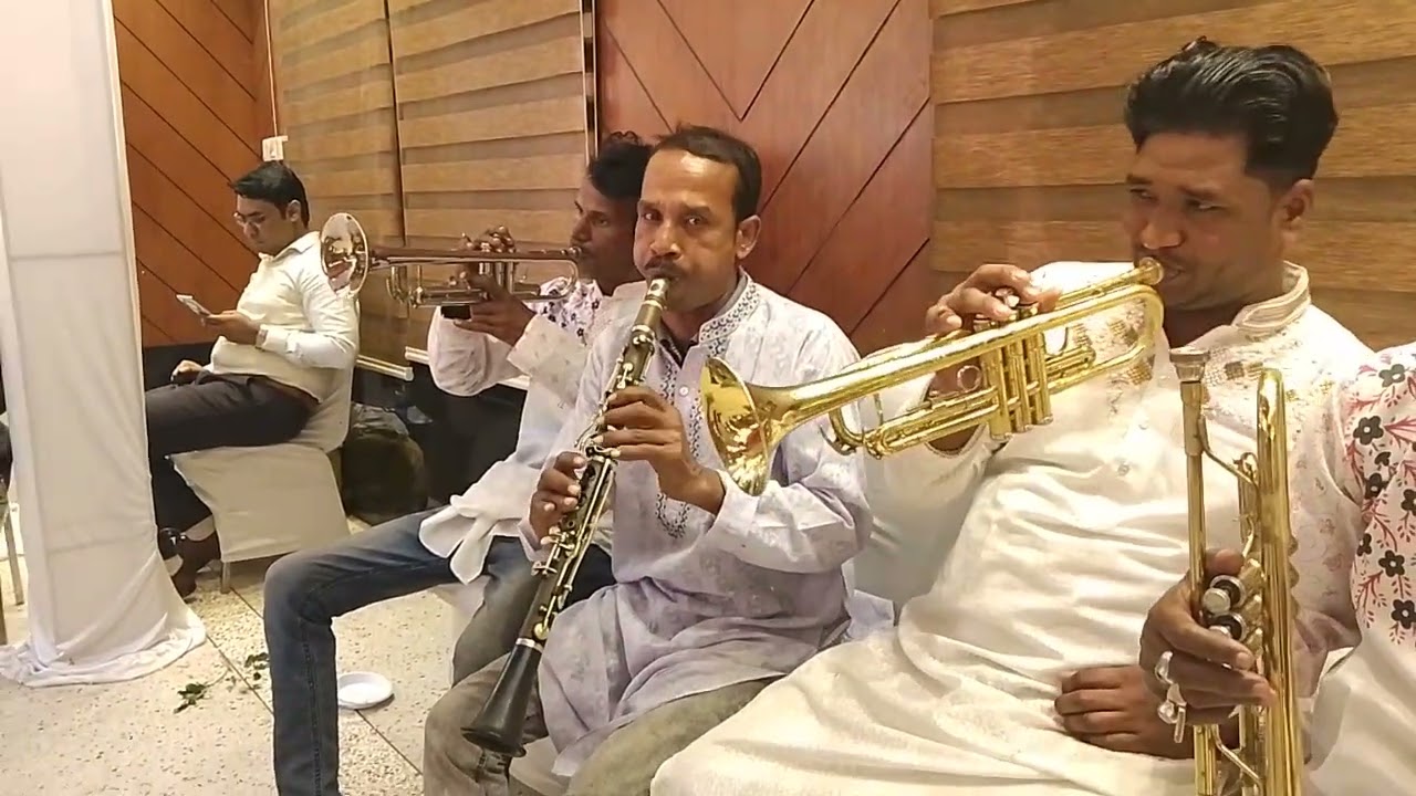 শ্রী জয় মা মনসা ব্যান্ড পার্টি 