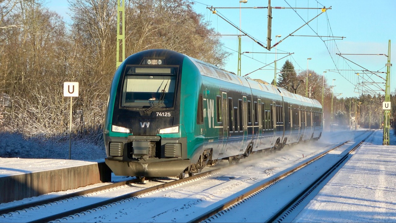 Winter morning in Öxnered - Trains 2025