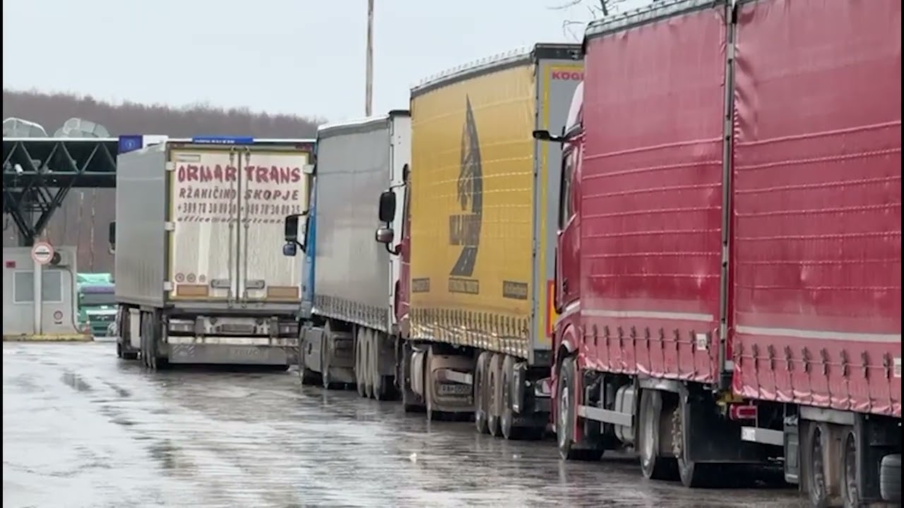 Kamionistët paralajmërojnë zgjatje të protestës/ Kundër sistemit të ri elektronik