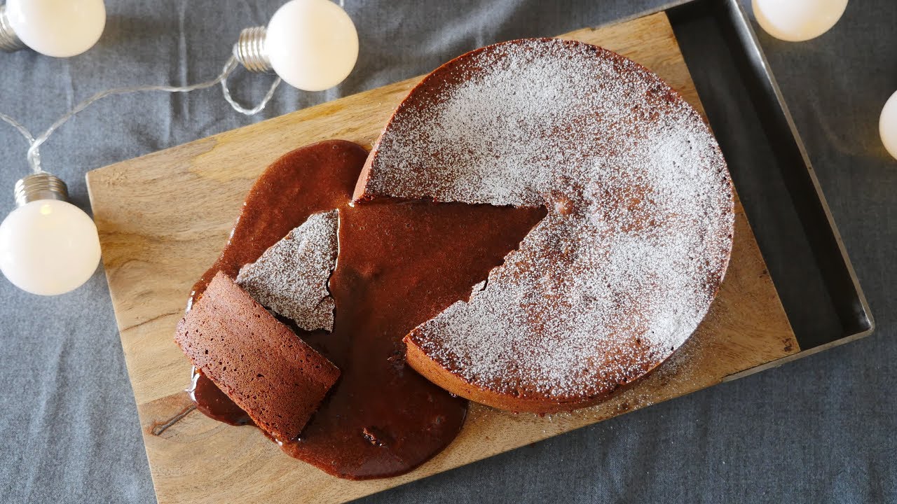 Full-Sized Lava Cake ホールサイズで作るラバケーキ（いわゆるフォンダンショコラ）