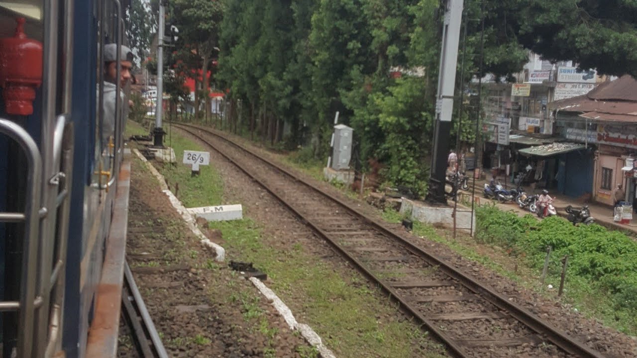 السياحة في مدينة ooty بالقطار السياحي إلى مدينة coonoor