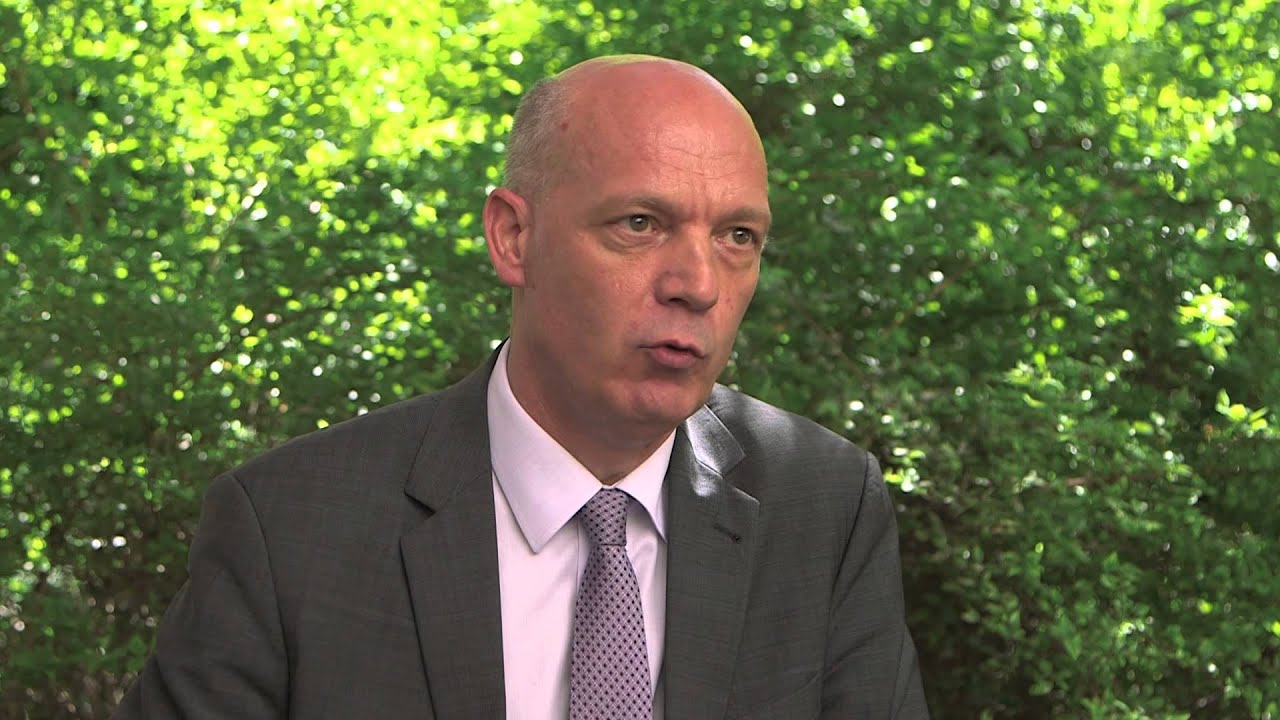 Pascal Viné : Peut-on passer d'un cabinet ministériel au monde de l'entreprise ?