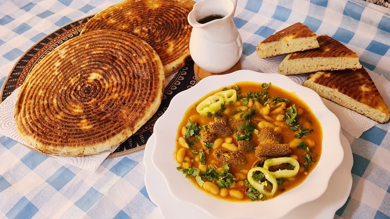 جربيها بطريقة هاذي وشوفي لبنة لوبيا بيضاء عاقدة و بنينة تسخف مع خميرة (مطلوع ) السميد وحدو خفيف ظريف