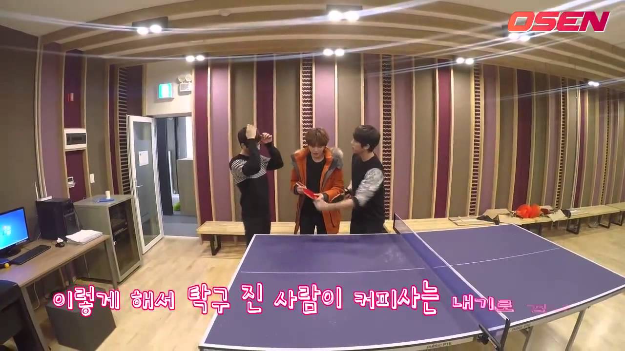 150129 Visit Woollim Ent. new building with INFINITE-F (2)