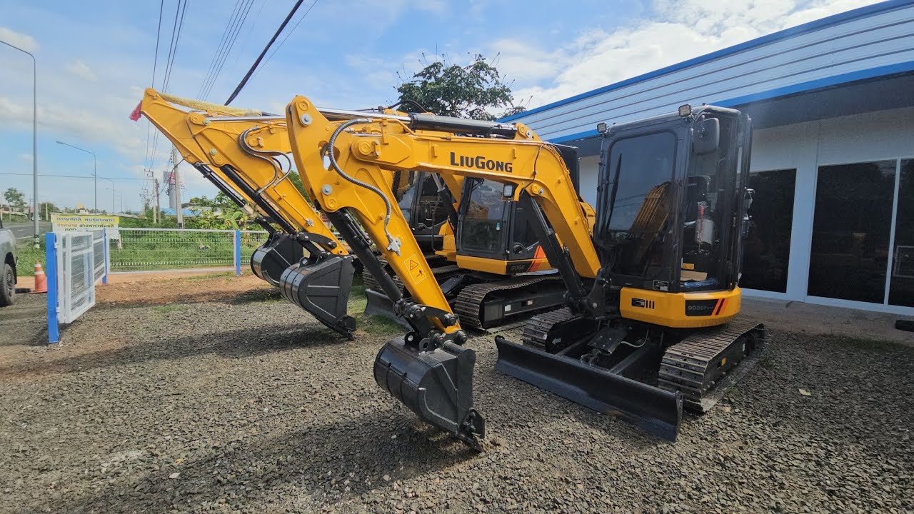 ศูนย์รถขุดที่แรกของบ้านกรวด รถขุด LiuGong Excavator