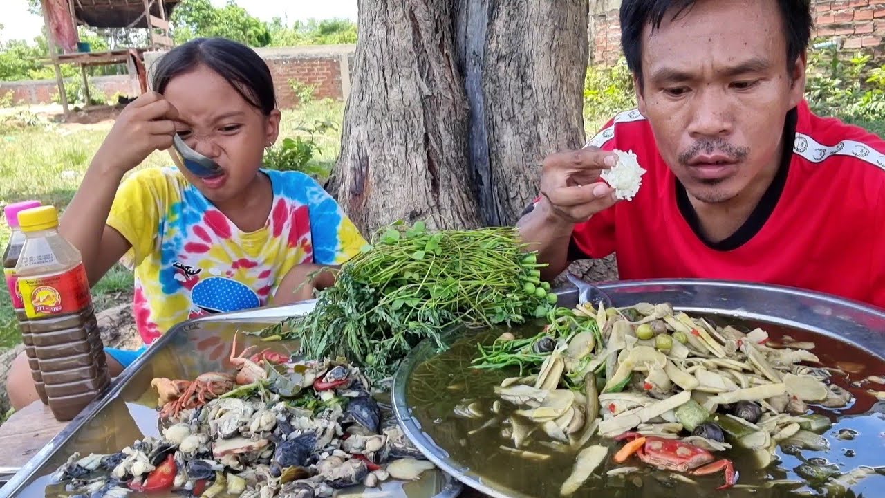 ຕົ້ມກົບນາແກງນໍ່ໄມ້ໄລ່ ต้มกบนาแกรงหน่อไม้ไล่ ปลาร้าภาทอง - ບົວໄລ,บัวไล