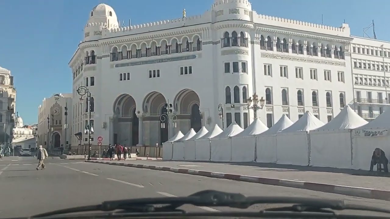 Driving in Algiers - From the Central Post Office to El Biar then back to the Central Post Office