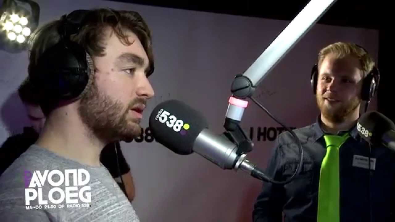 Future house DJ Oliver Heldens te gast bij De Avondploeg