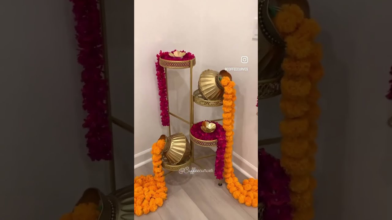 It's time to celebrate the big milestone of moving into a new home. No time for an ordinary decor!