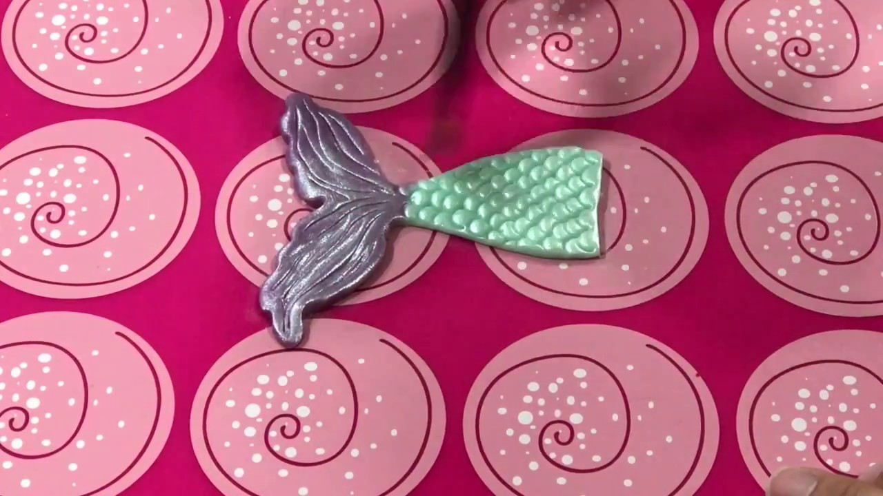 Topper para cupcake de cola de sirena en fondant