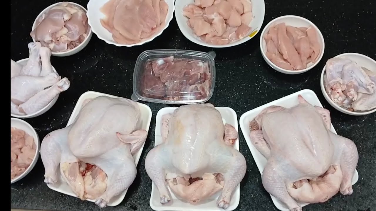 تقطيع الفراخ وتفريزها🐔
