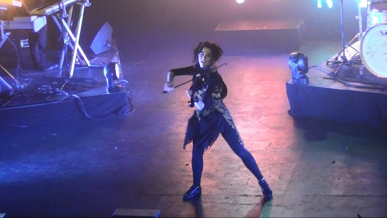 Lindsey Stirling - Good Feeling & Zi Zi's Journey @ Vic Chicago 2013