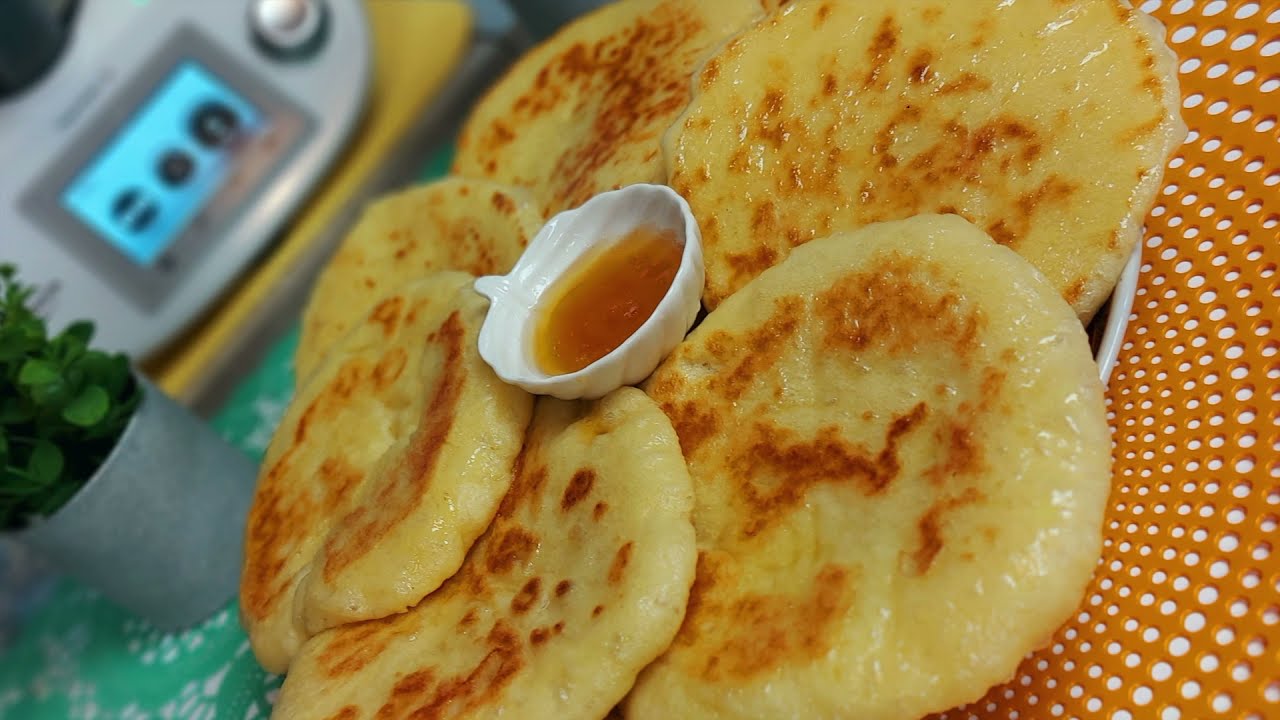 bouchiyar recette au thermomix 🥞😍بوشيار ديال زمان مسفنج على حقو و طريقو M kitchen At home