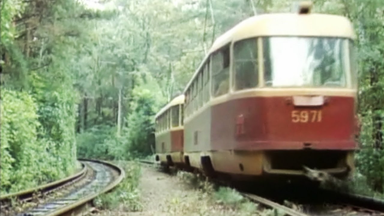 Kiev Trams on TV (1960-2005). Киев - трамваи Tatra T3, Tatra T6B5.