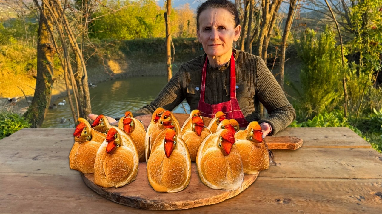 Albanian Village Bread with Shredded Chicken! Shaped Like a Bird 🐔🔥🍞