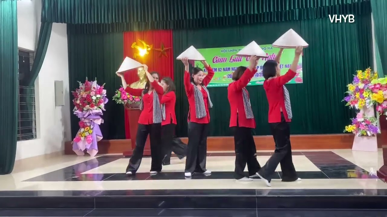 Múa: Mẹ yêu con. Anh Thơ.  Tốp múa phố Hông tiến. 20102022.